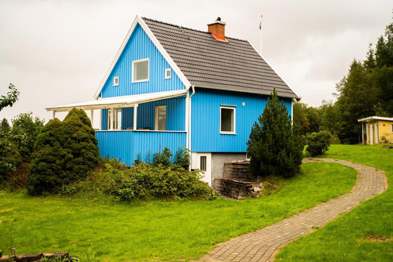 Landvetter Parkering Bed and Breakfast Härryda Eksteriør billede